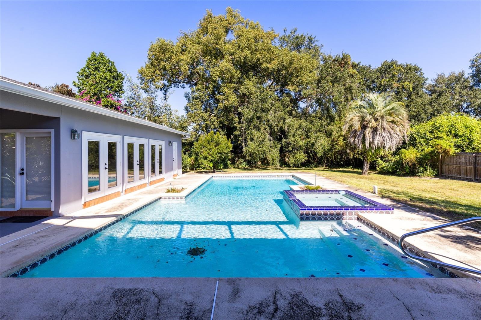 Image 31 of 41 For 1205 Mayfield Avenue