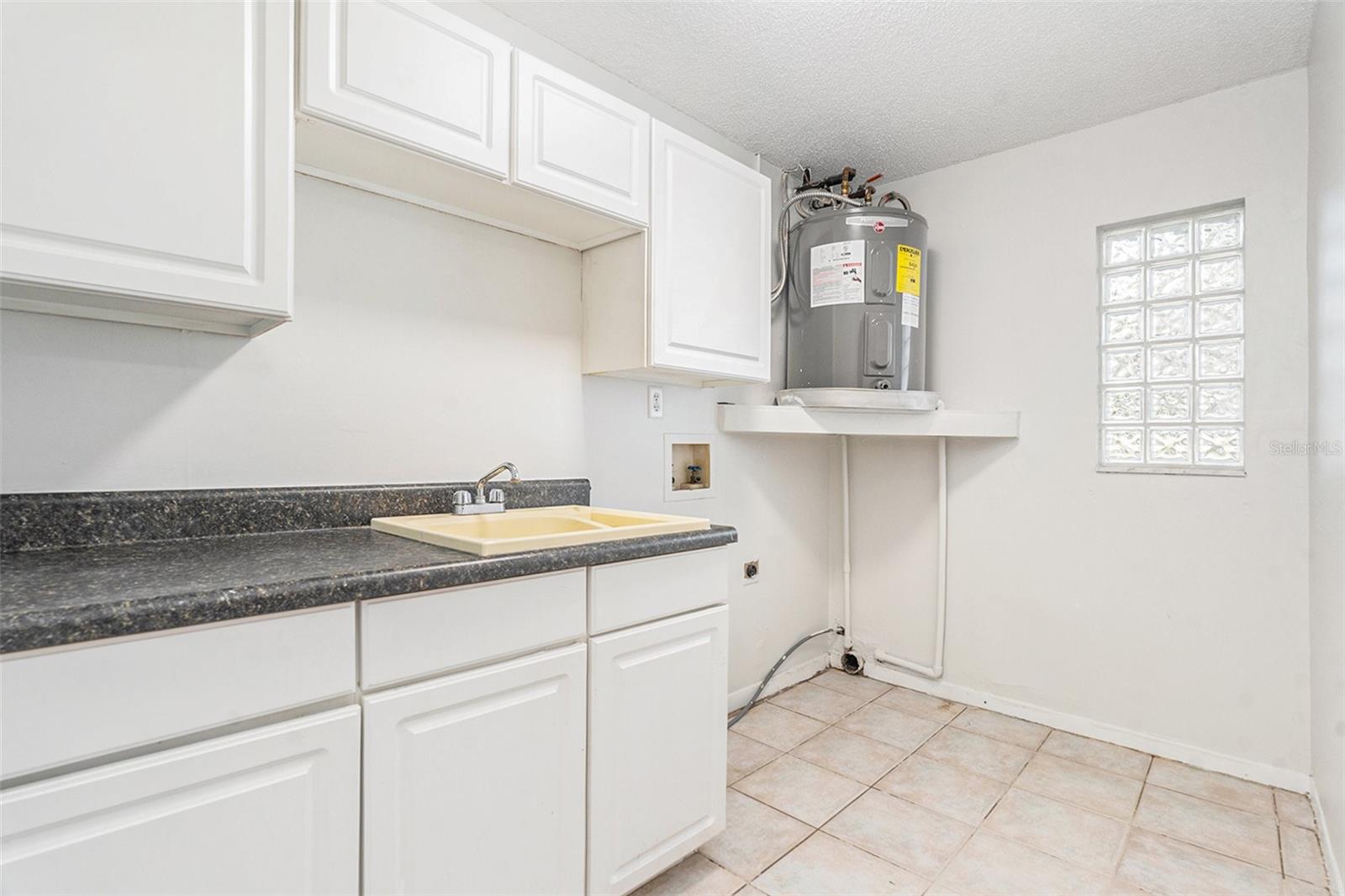 Image 15 of 25 For 2935 Atwood Drive