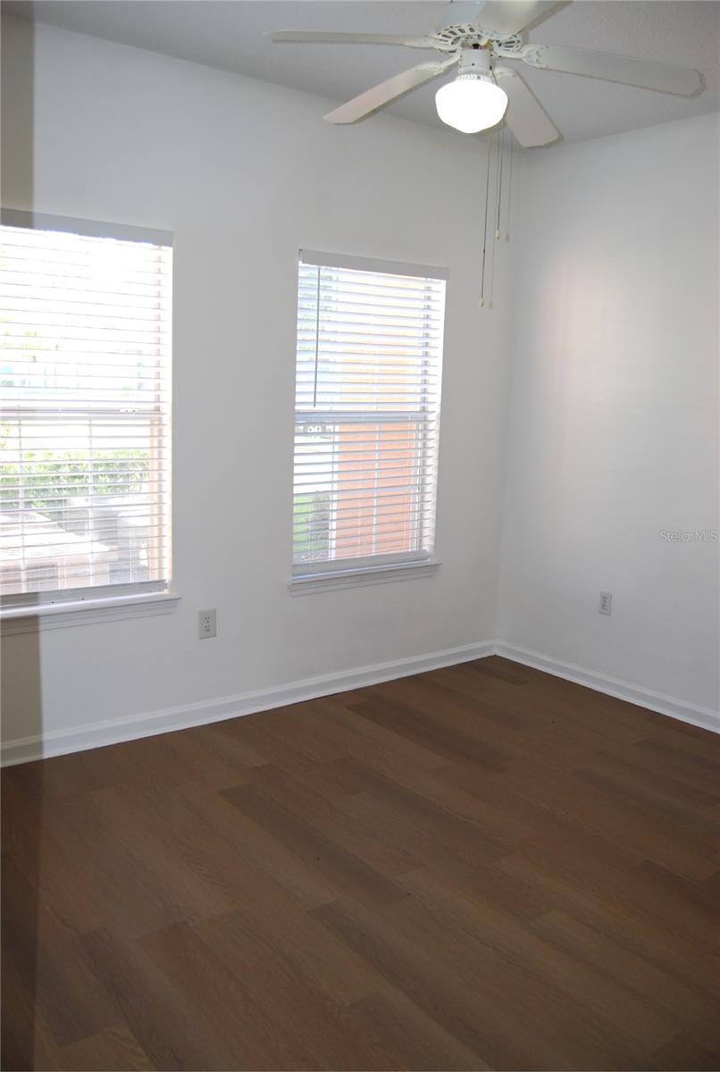 Image 12 of 33 For 12107 Poppy Field Lane 109