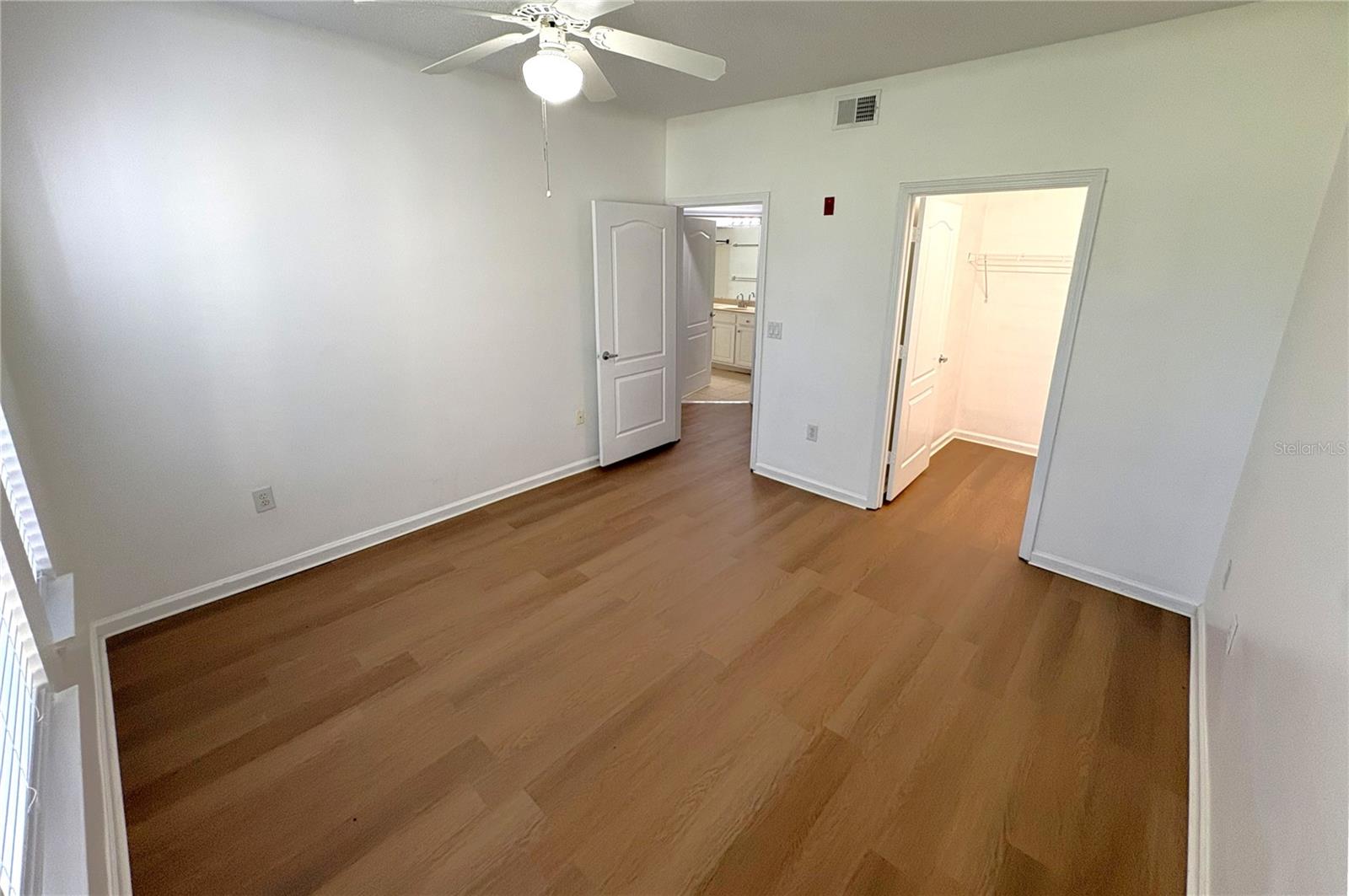 Image 4 of 33 For 12107 Poppy Field Lane 109