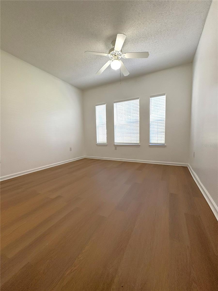 Image 6 of 33 For 12107 Poppy Field Lane 109