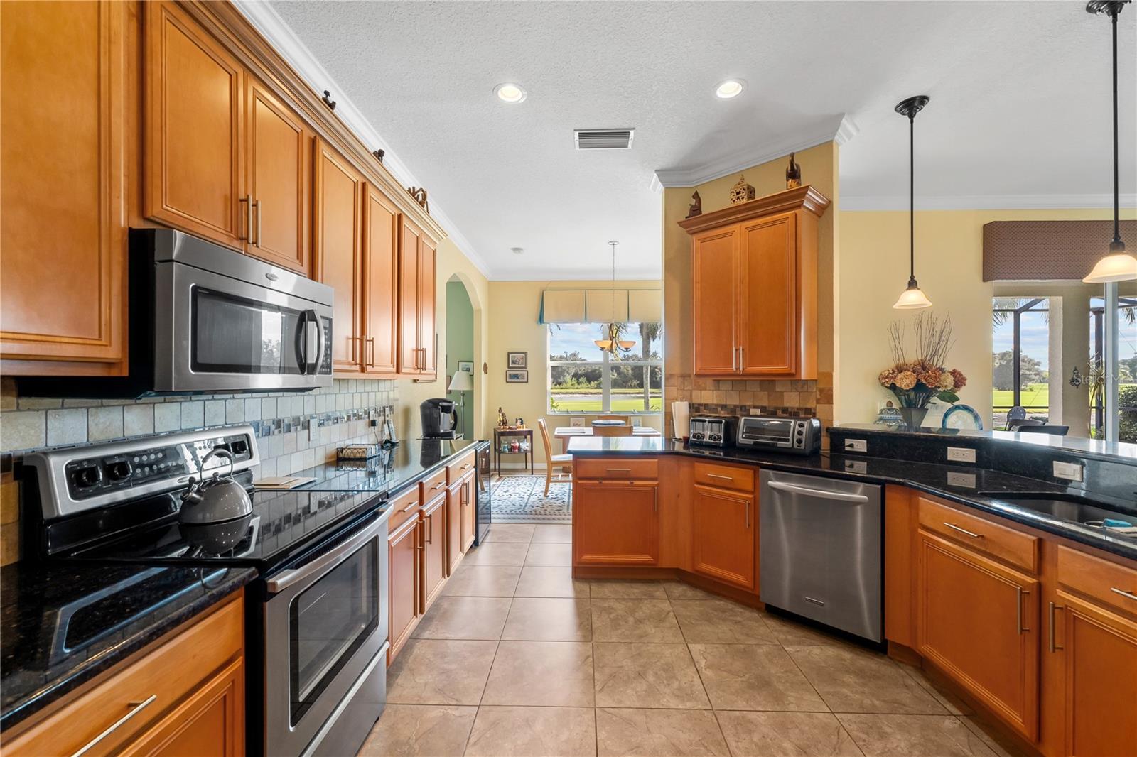 Image 24 of 53 For 4048 Phoenician Way