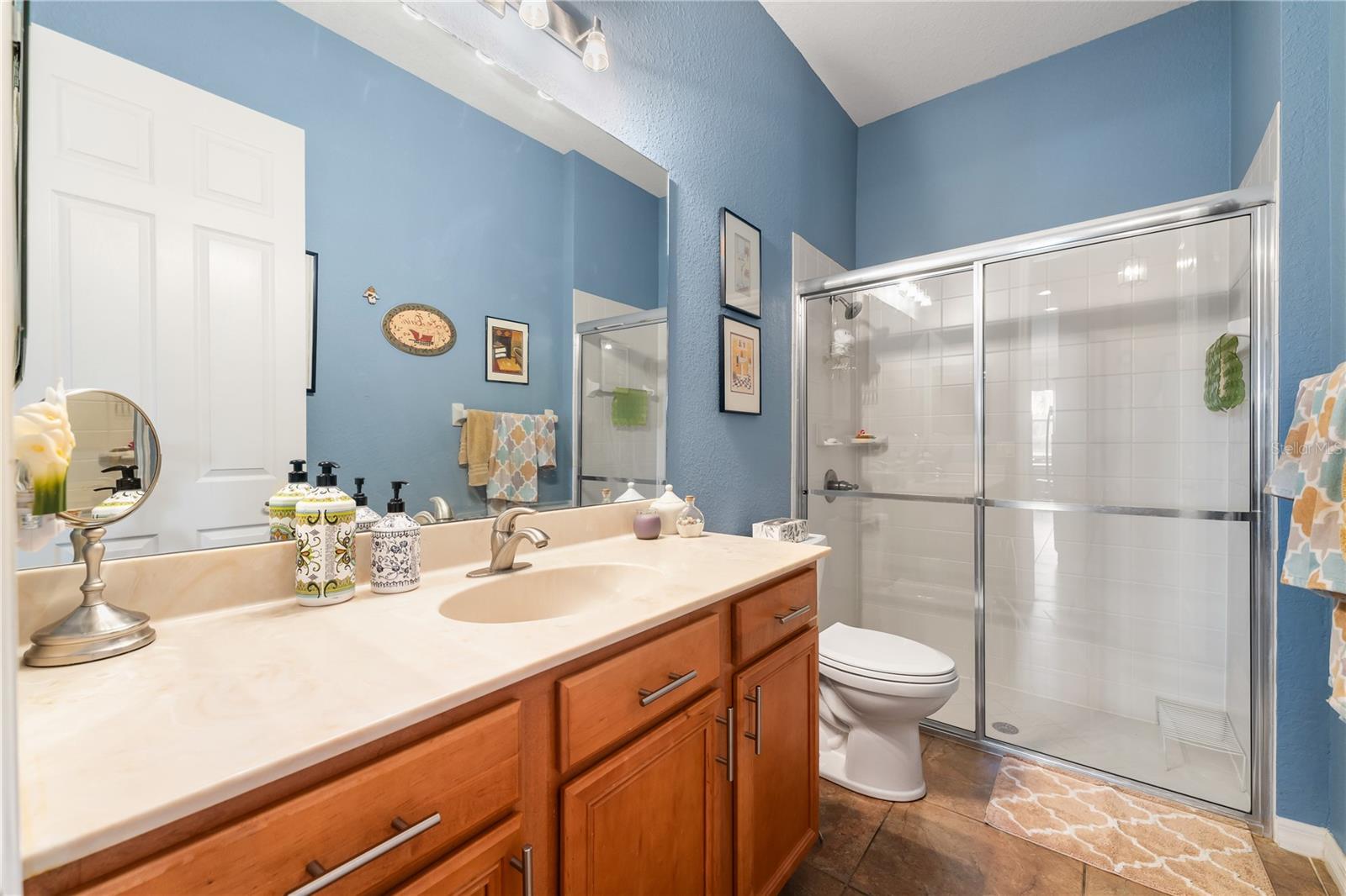 Image 43 of 53 For 4048 Phoenician Way