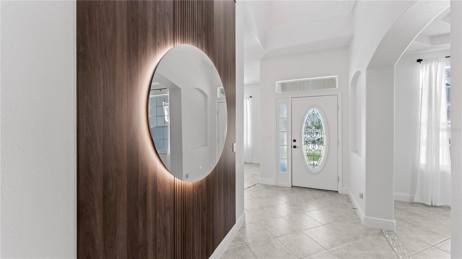 Image 10 of 42 For 2165 The Oaks Boulevard