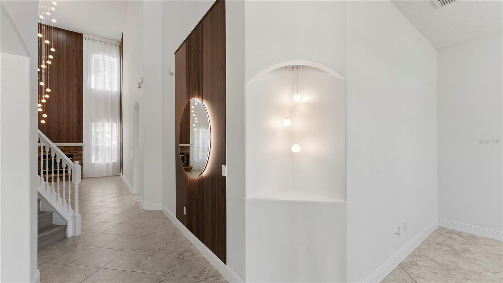 Image 11 of 42 For 2165 The Oaks Boulevard