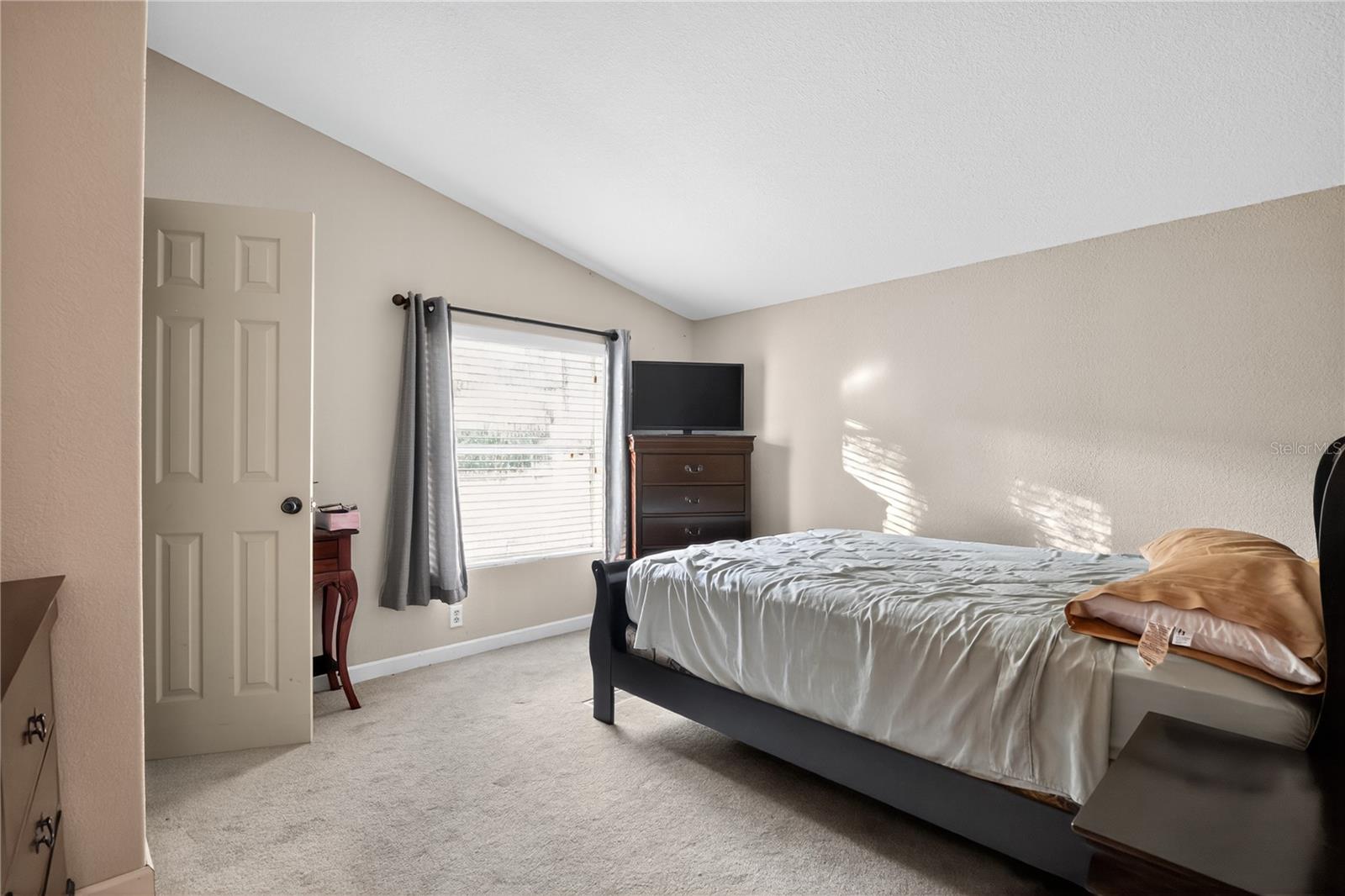 Image 13 of 30 For 782 173rd Avenue