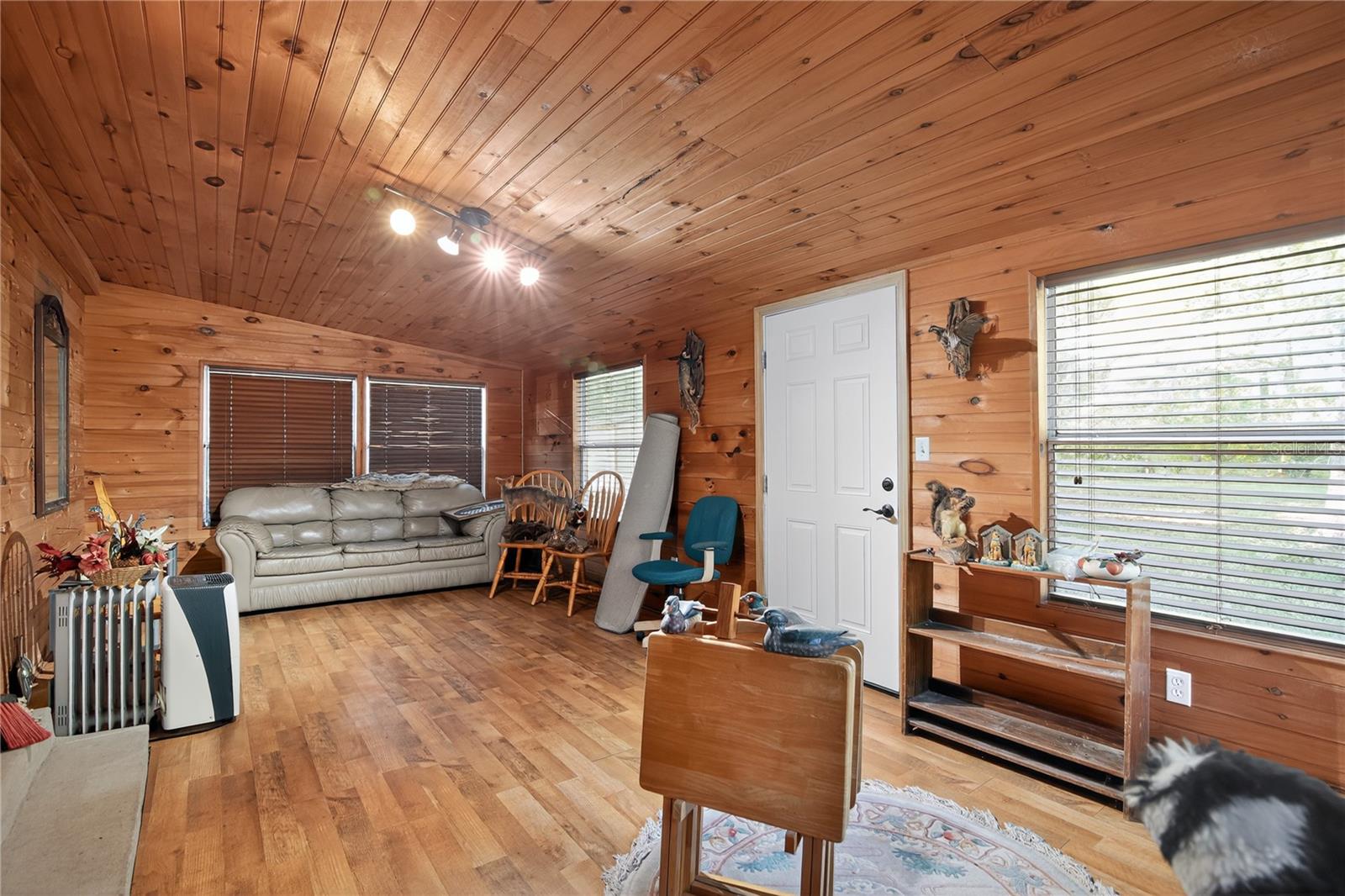 Image 23 of 30 For 782 173rd Avenue