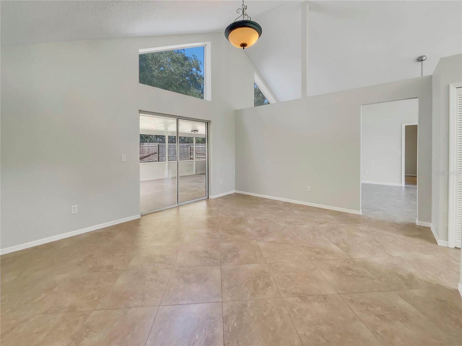 Image 14 of 21 For 4263 Rocky Ridge Place