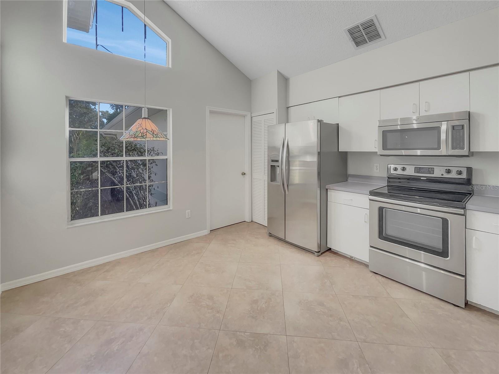 Image 7 of 21 For 4263 Rocky Ridge Place