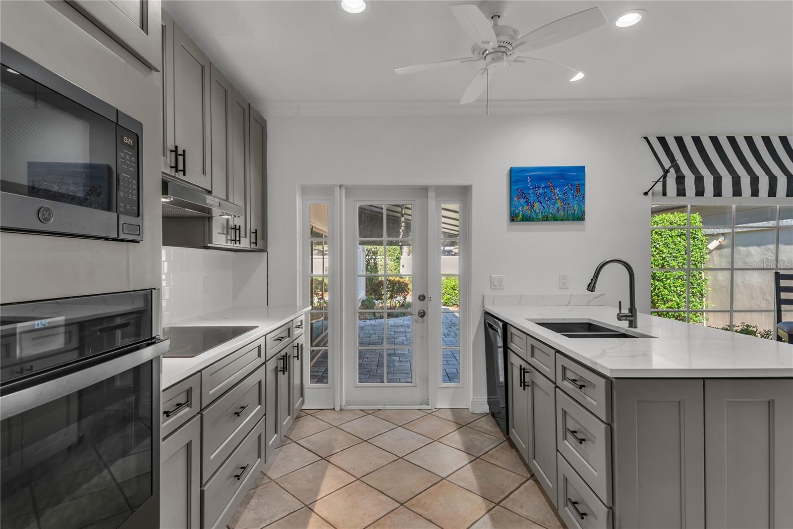 Image 22 of 50 For 5957 Chesapeake Park 60