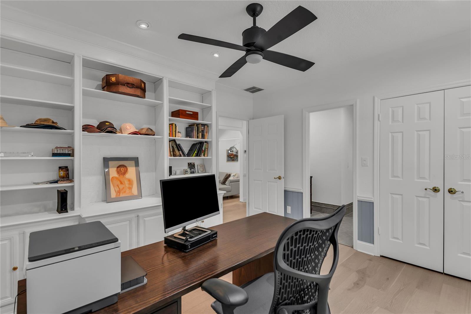 Image 32 of 50 For 5957 Chesapeake Park 60