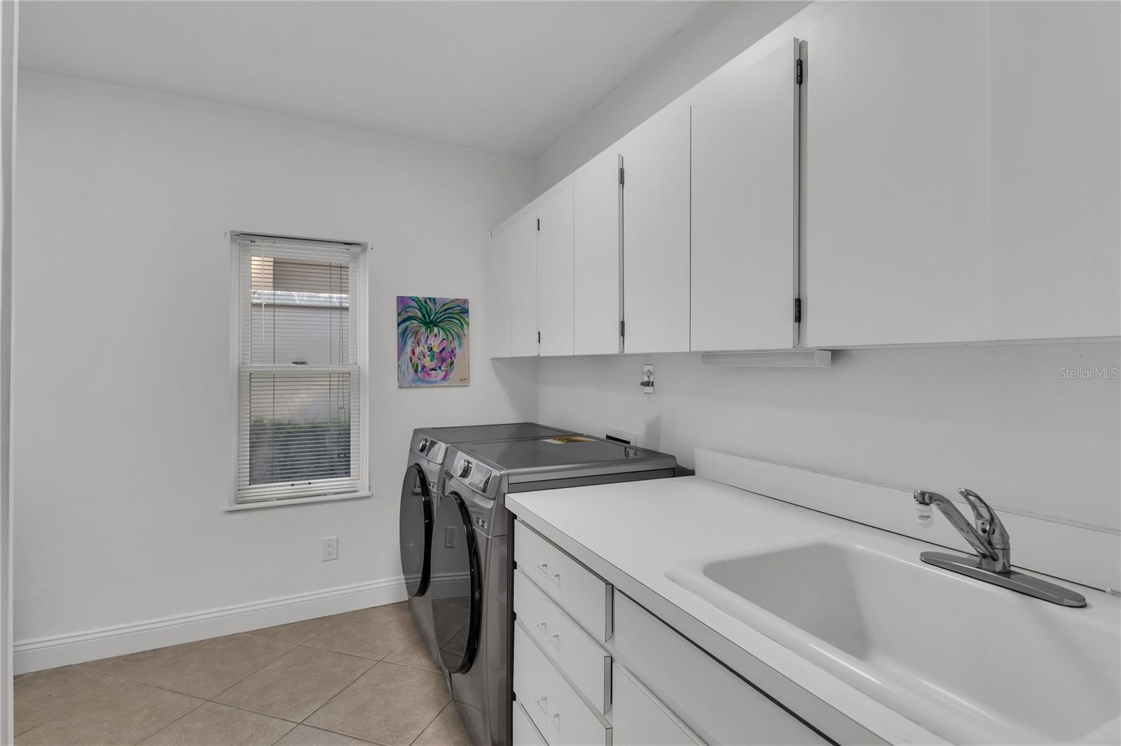 Image 38 of 50 For 5957 Chesapeake Park 60