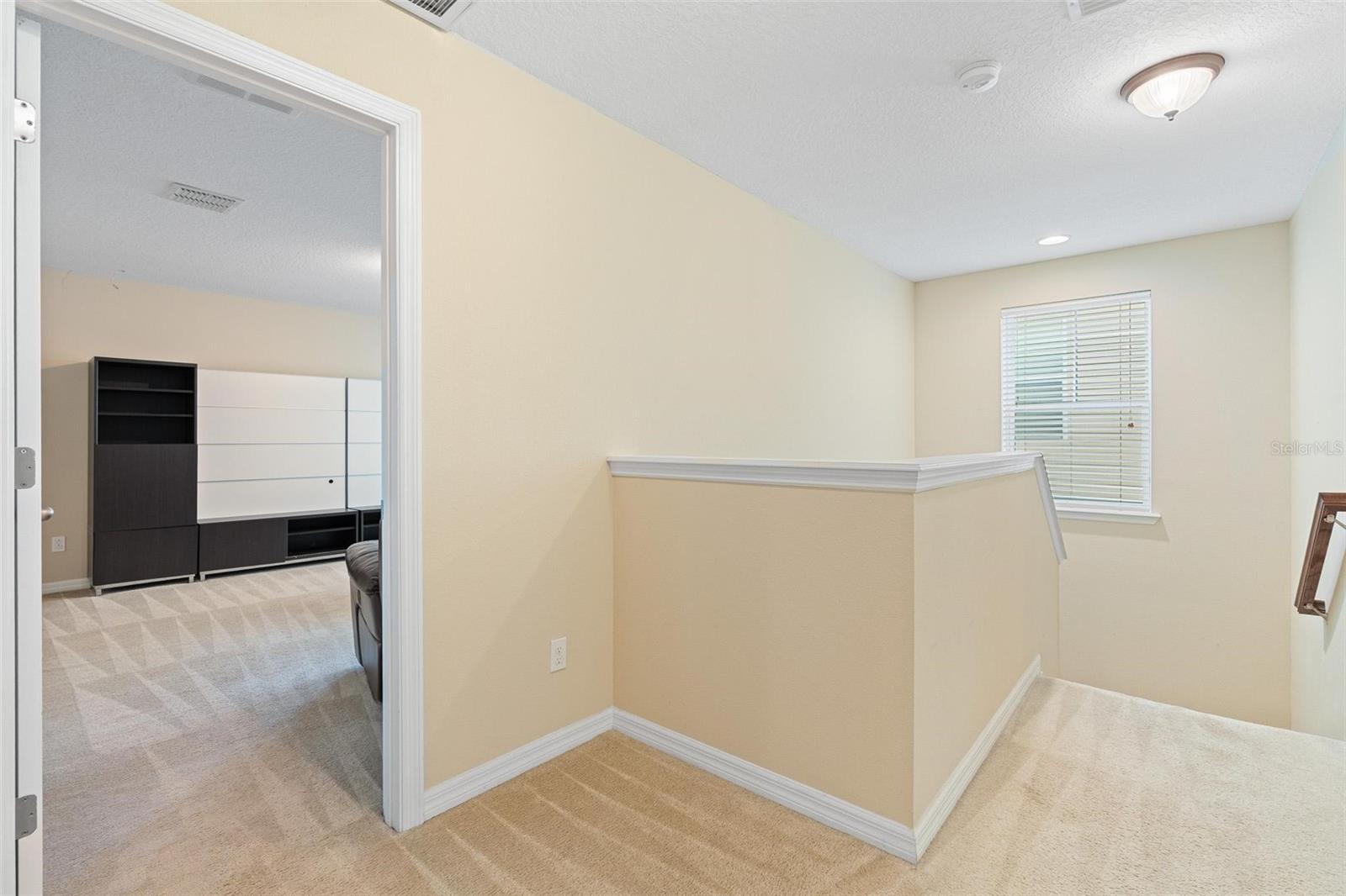 Image 25 of 61 For 6799 Helmsley Circle