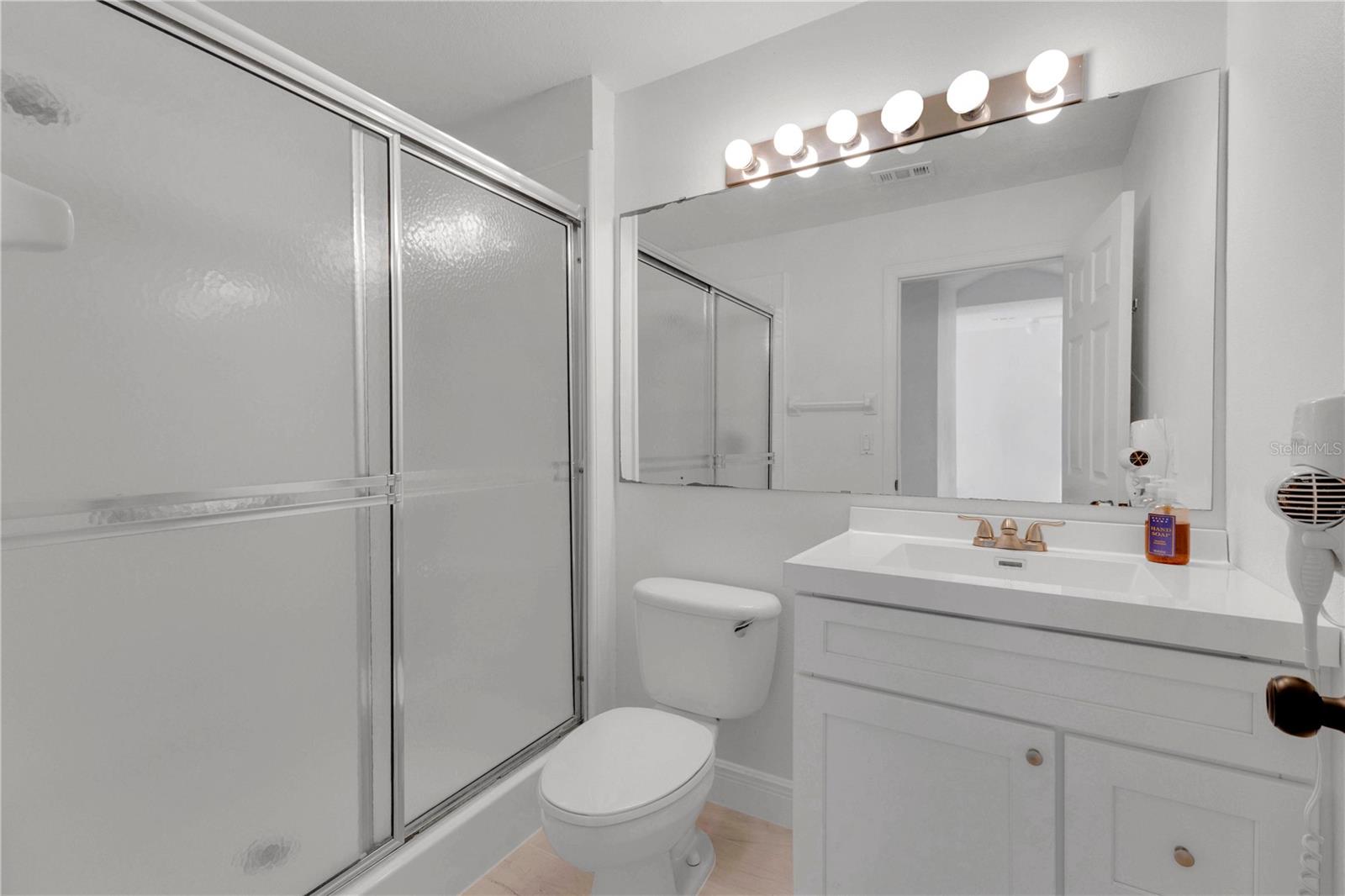 Image 13 of 36 For 1070 Park Ridge Circle