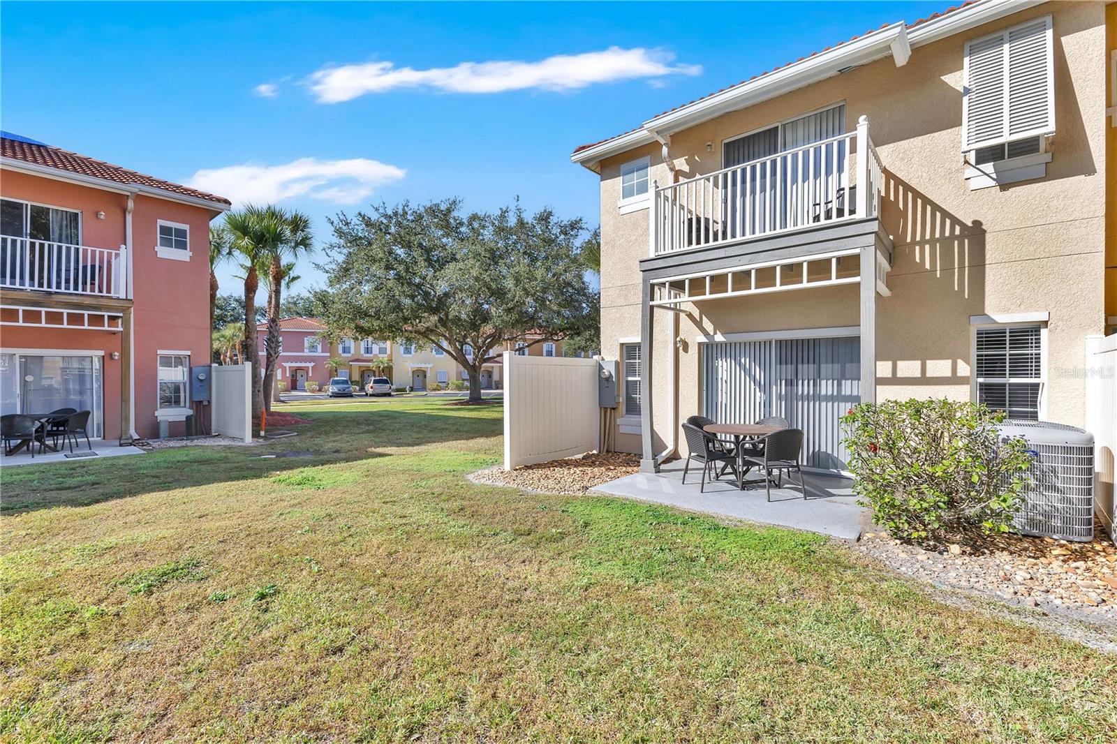 Image 24 of 36 For 1070 Park Ridge Circle