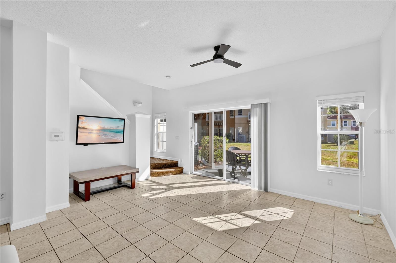 Image 4 of 36 For 1070 Park Ridge Circle