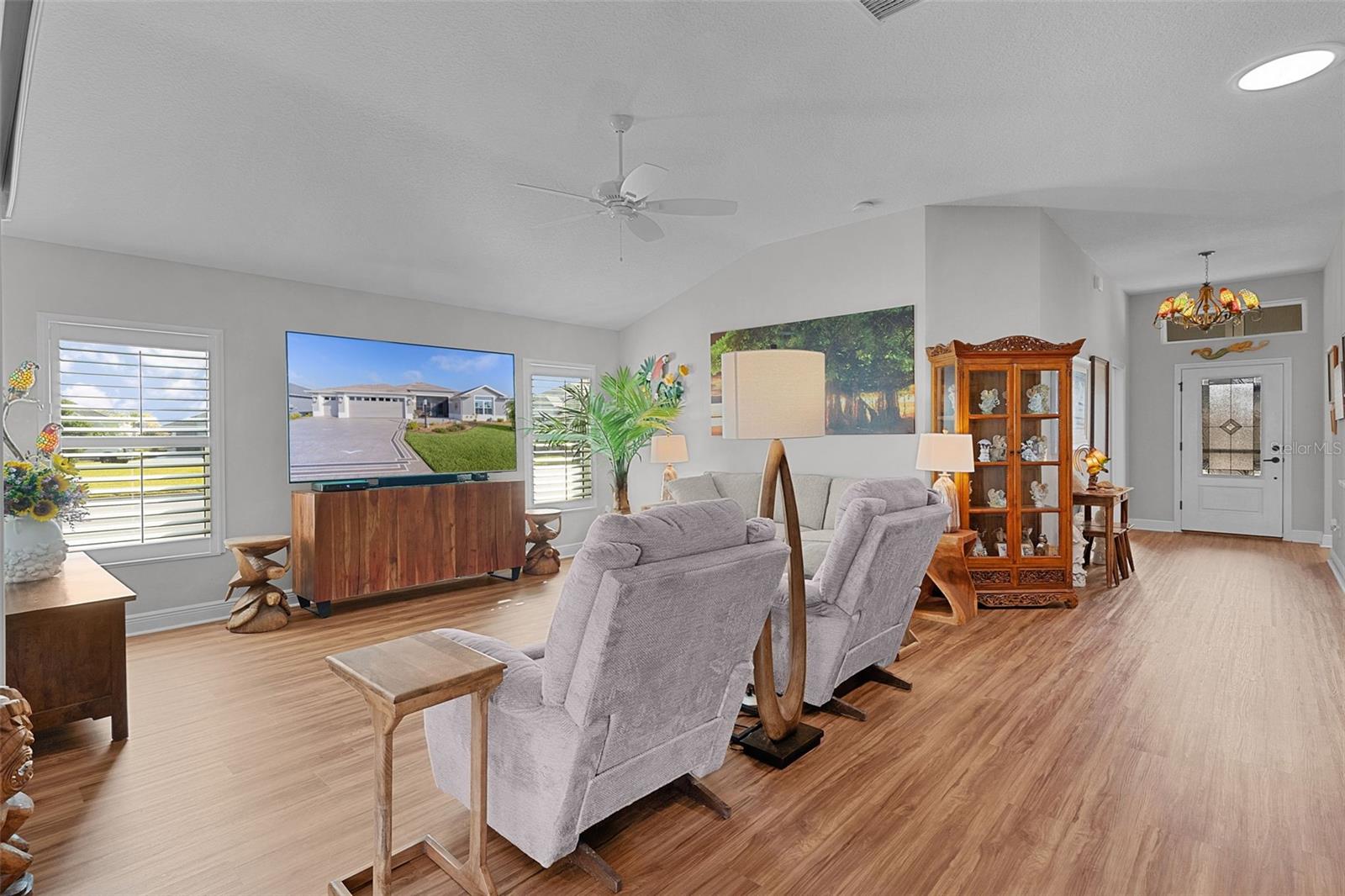 Image 19 of 49 For 3353 Wielenga Place