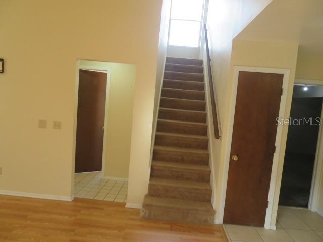 Image 11 of 19 For 1002 Gwyn Circle