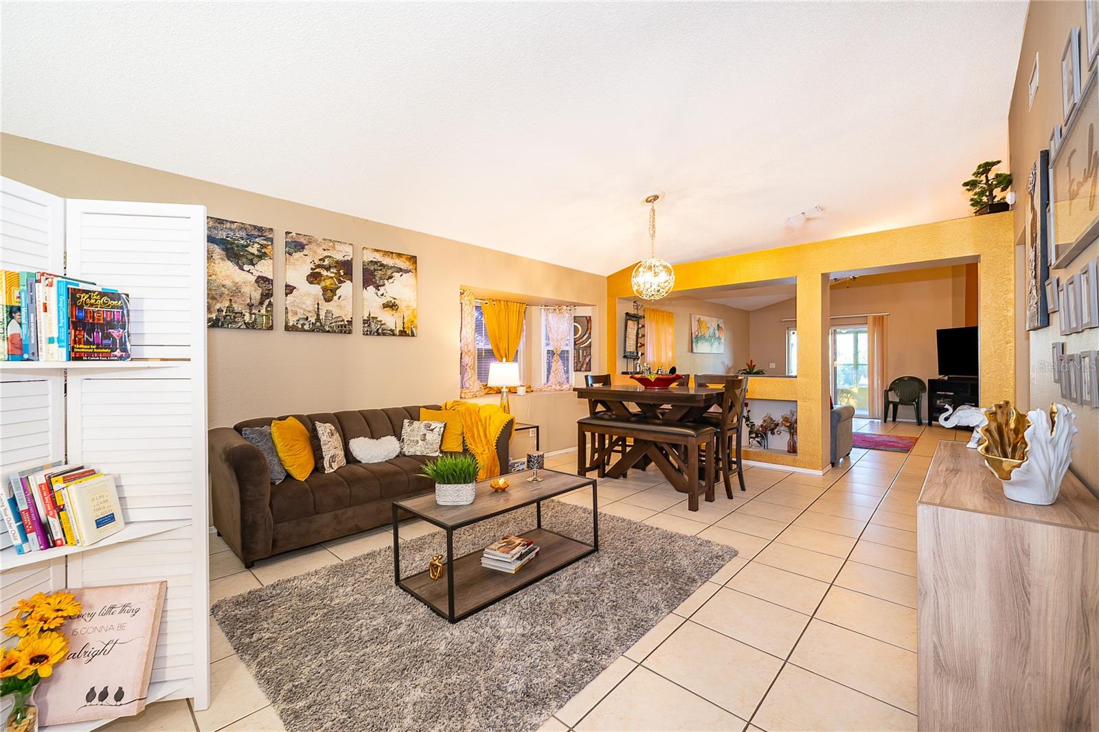 Image 7 of 20 For 1152 View Pointe Circle