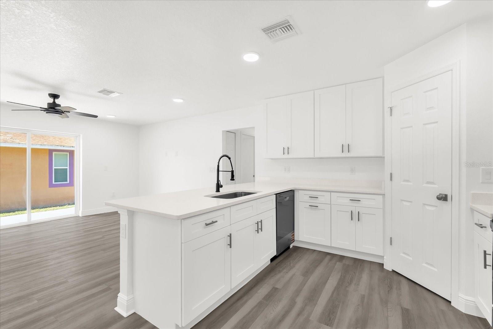 Image 8 of 22 For 1212 16th Street