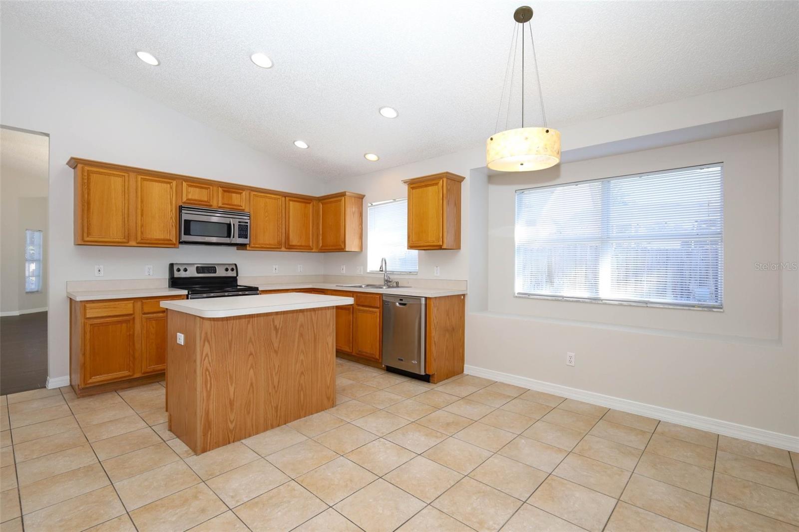 Image 13 of 61 For 2586 Alena Place