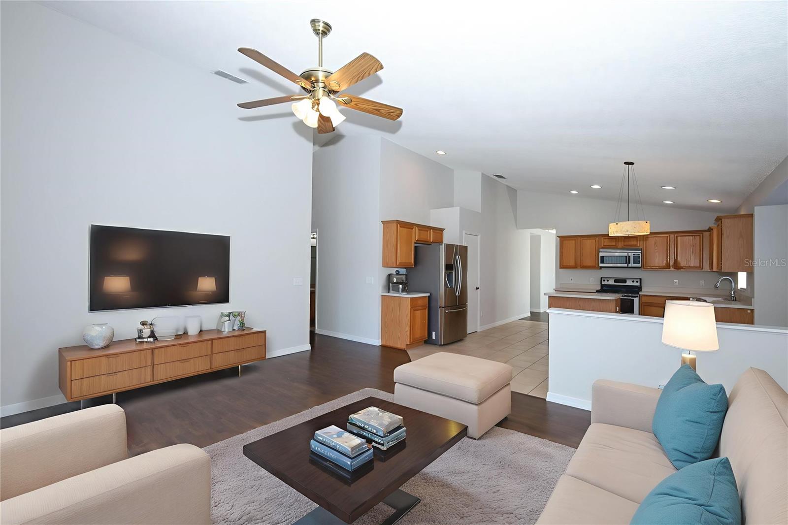 Image 20 of 61 For 2586 Alena Place