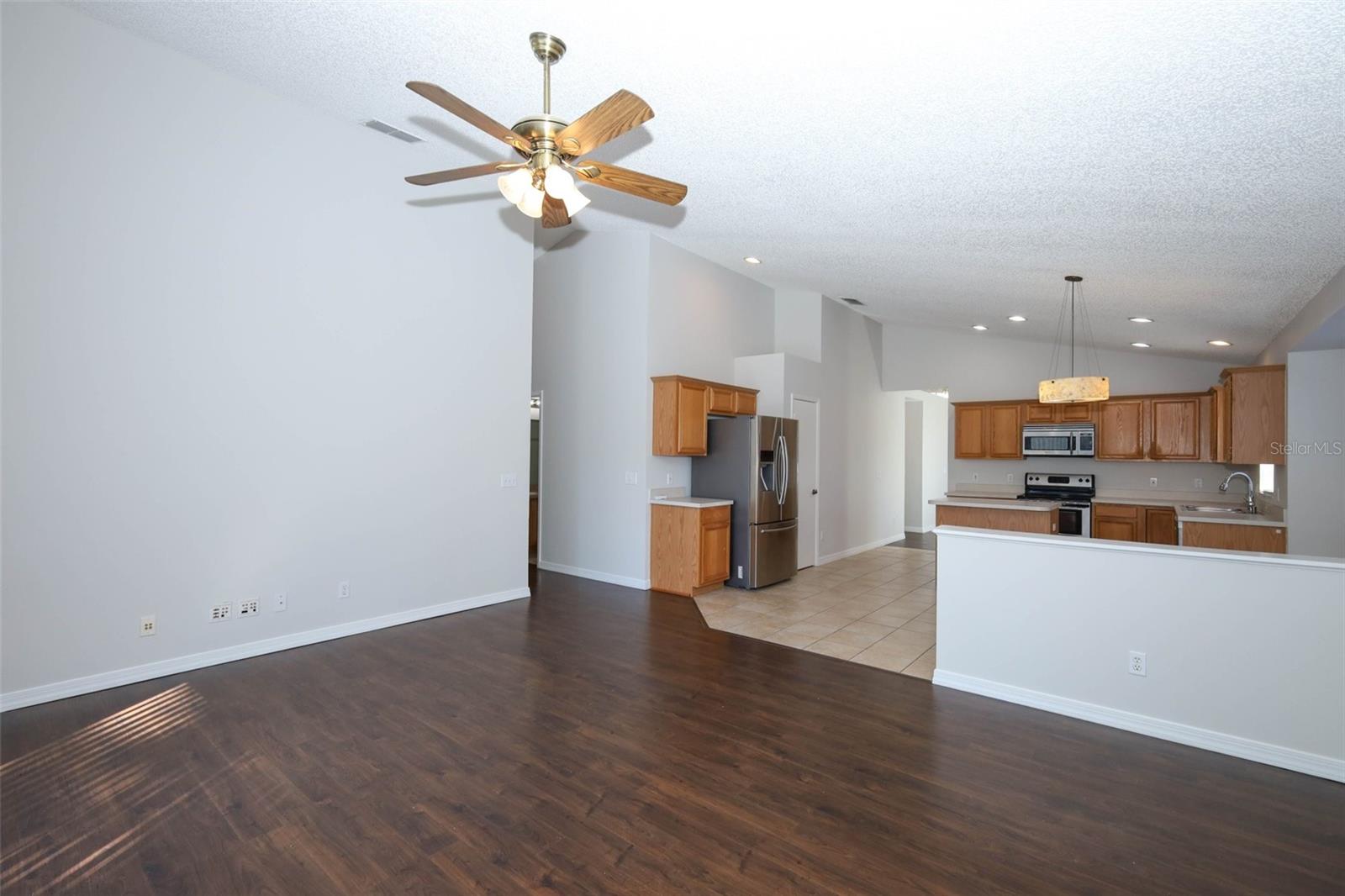 Image 21 of 61 For 2586 Alena Place