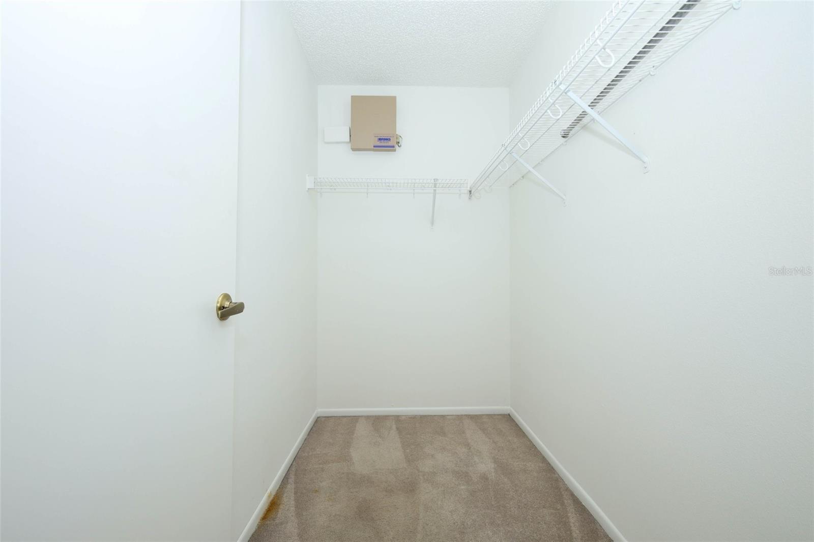 Image 32 of 61 For 2586 Alena Place