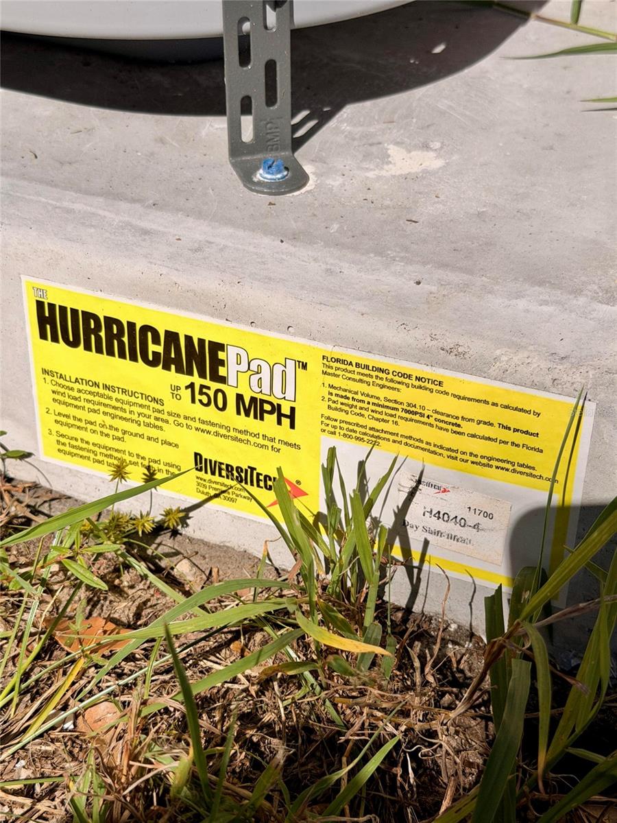 Image 8 of 33 For 201 Fernwood Street