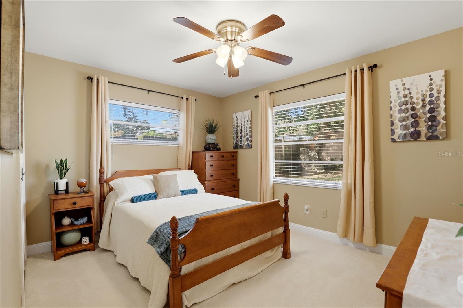 Image 30 of 42 For 323 Trancas Court