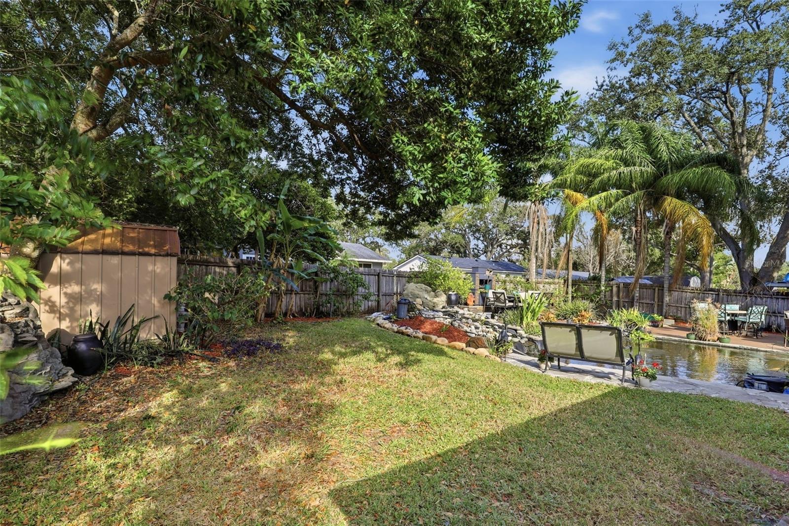 Image 40 of 42 For 323 Trancas Court