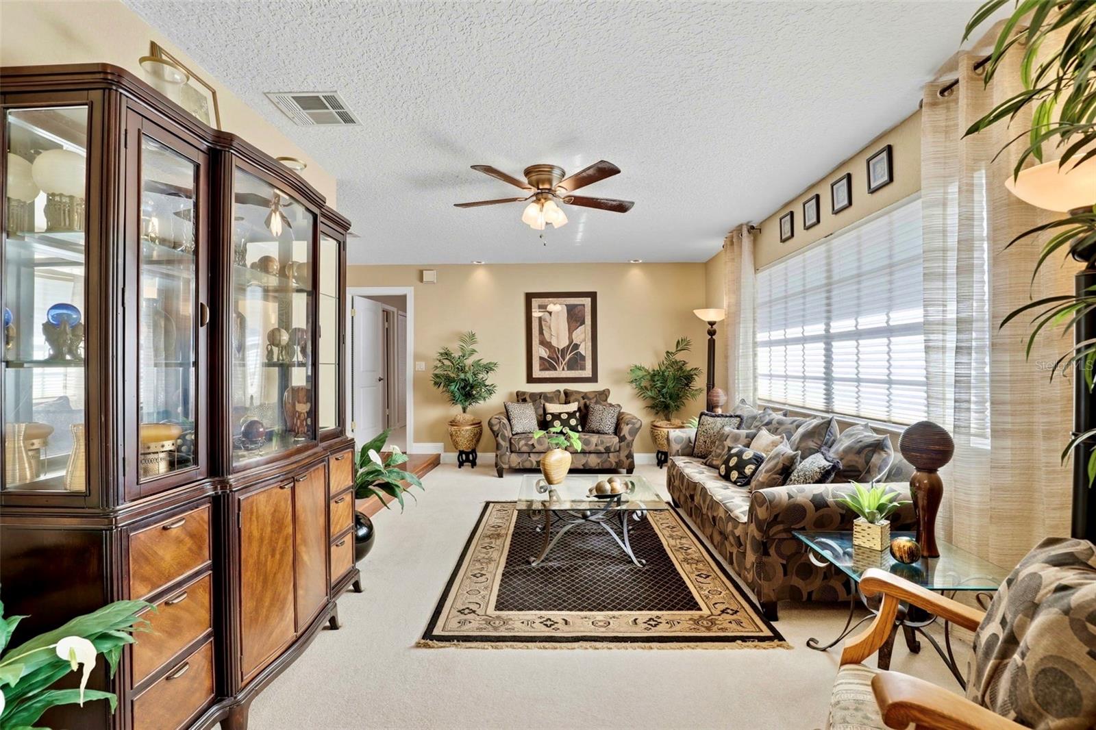 Image 5 of 42 For 323 Trancas Court