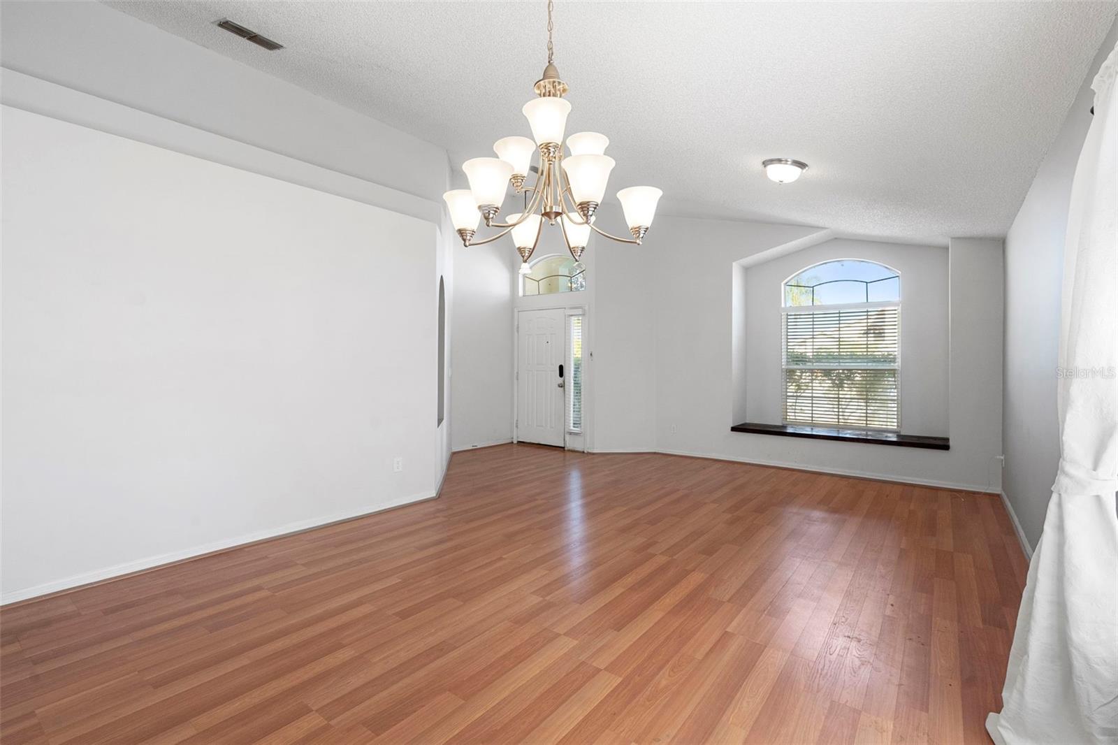 Image 15 of 48 For 2640 Heron Landing Court