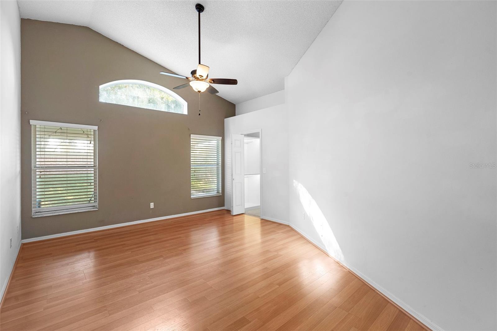 Image 17 of 48 For 2640 Heron Landing Court