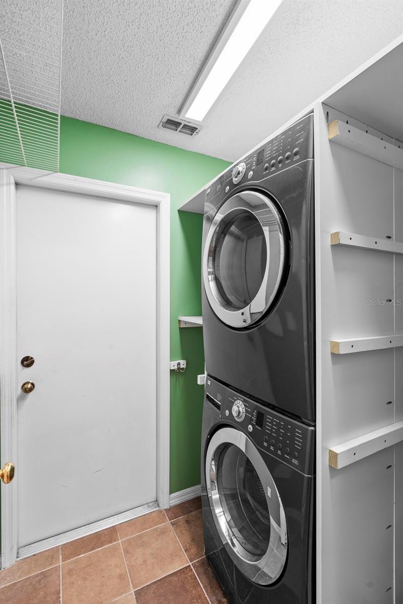 Image 23 of 48 For 2640 Heron Landing Court