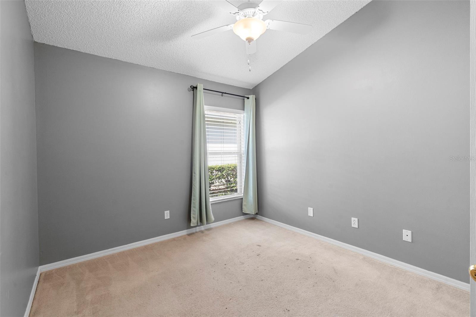 Image 32 of 48 For 2640 Heron Landing Court