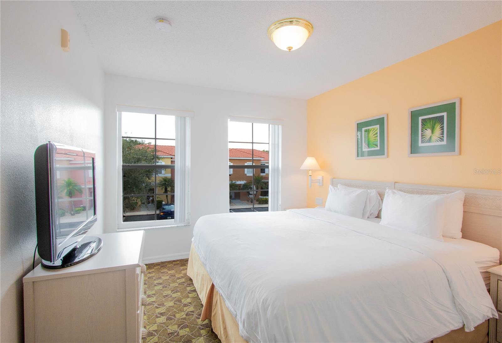 Image 13 of 70 For 1145 Park Ridge Circle