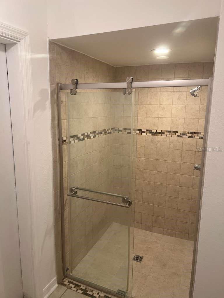 Image 10 of 16 For 4872 Lighthouse Road