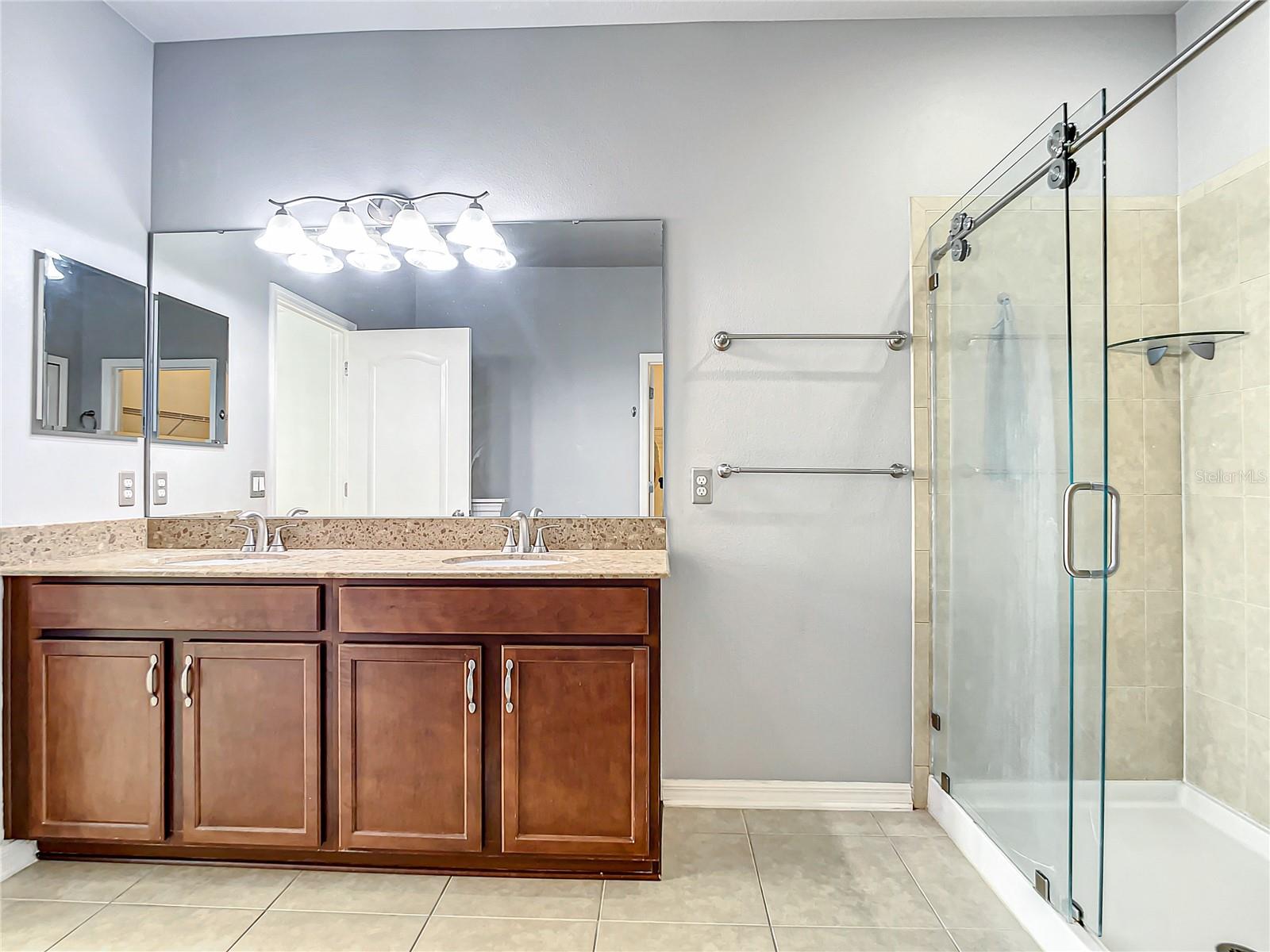 Image 16 of 46 For 3807 Enchantment Lane