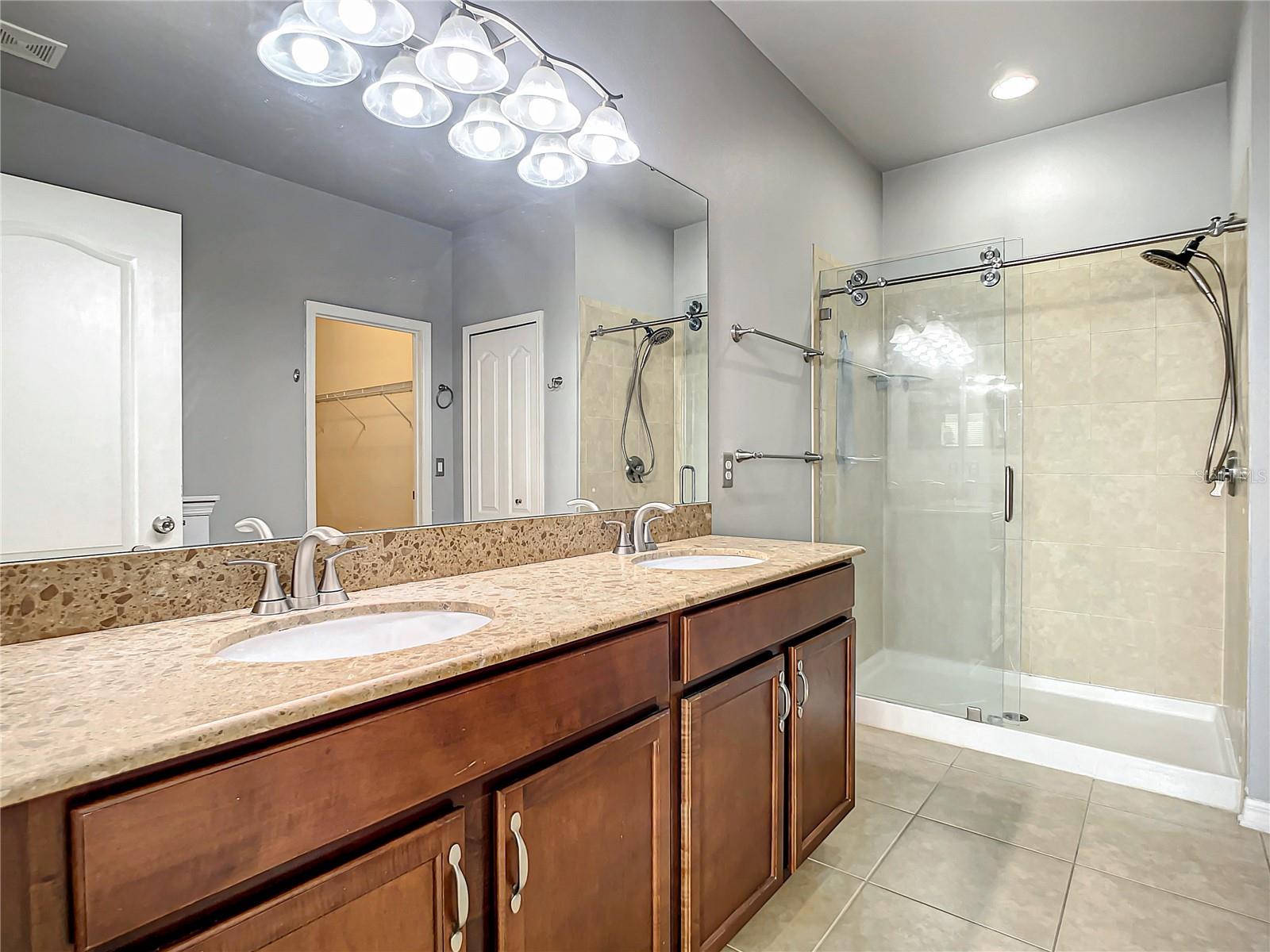 Image 17 of 46 For 3807 Enchantment Lane