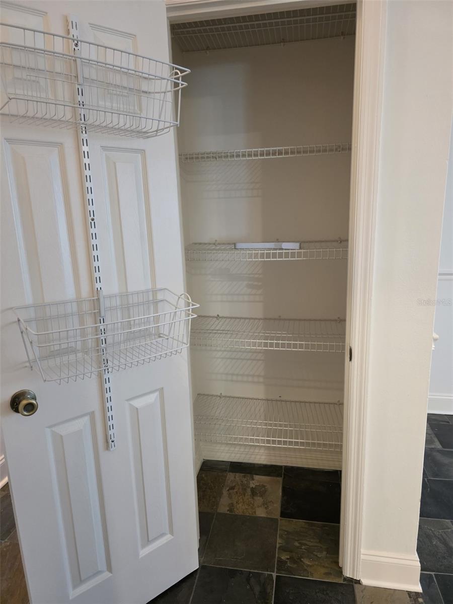 Image 10 of 31 For 1892 White Avenue