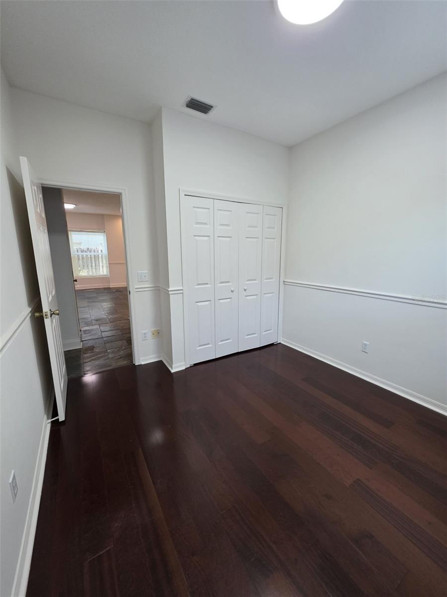 Image 15 of 31 For 1892 White Avenue