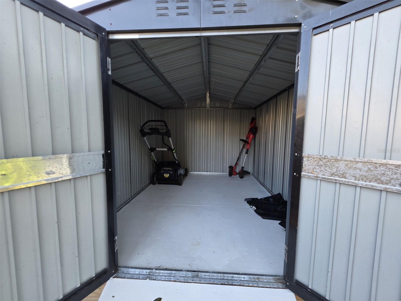 Image 7 of 31 For 1892 White Avenue