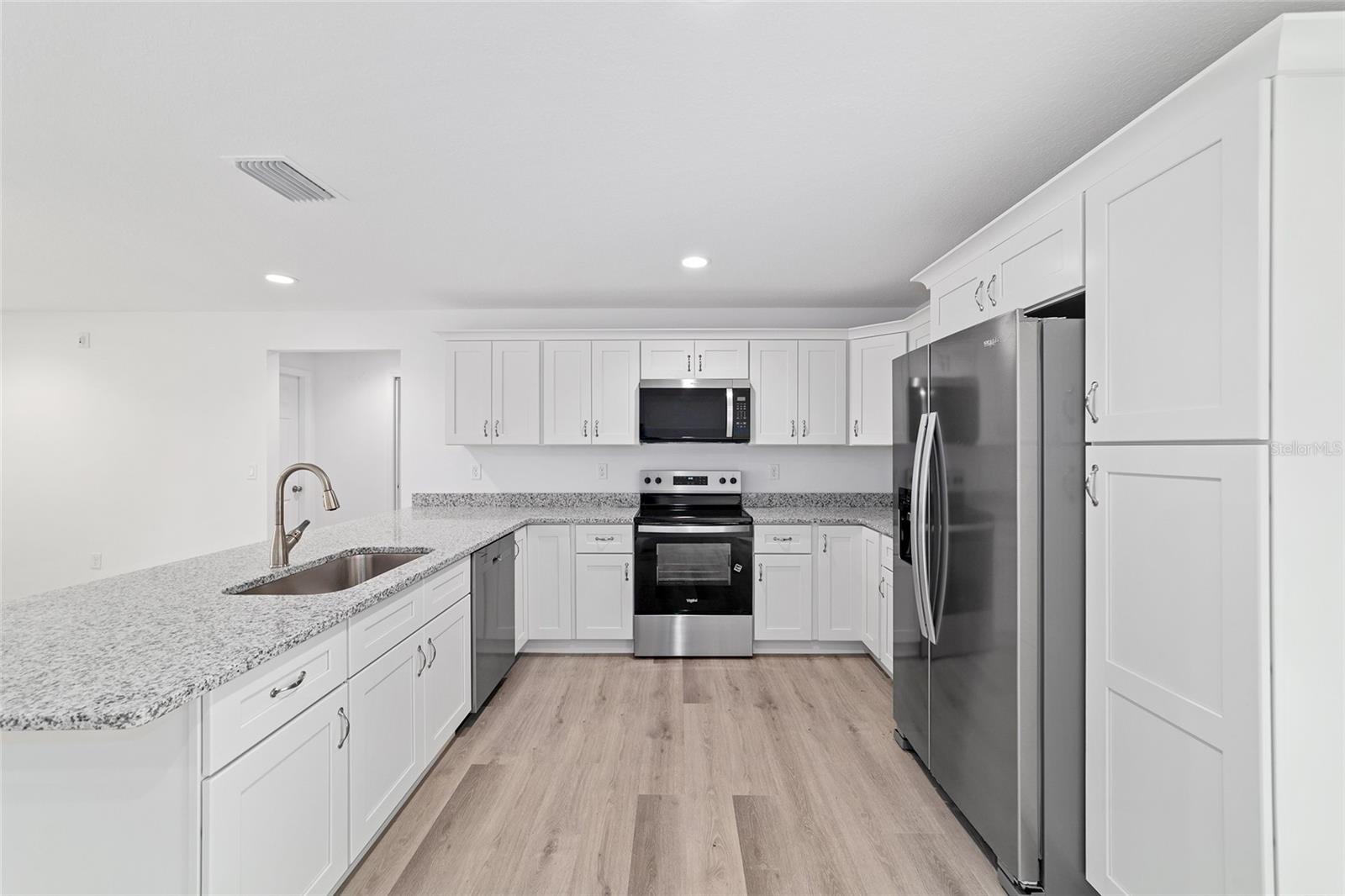 Image 22 of 50 For 78 Malauka Radial