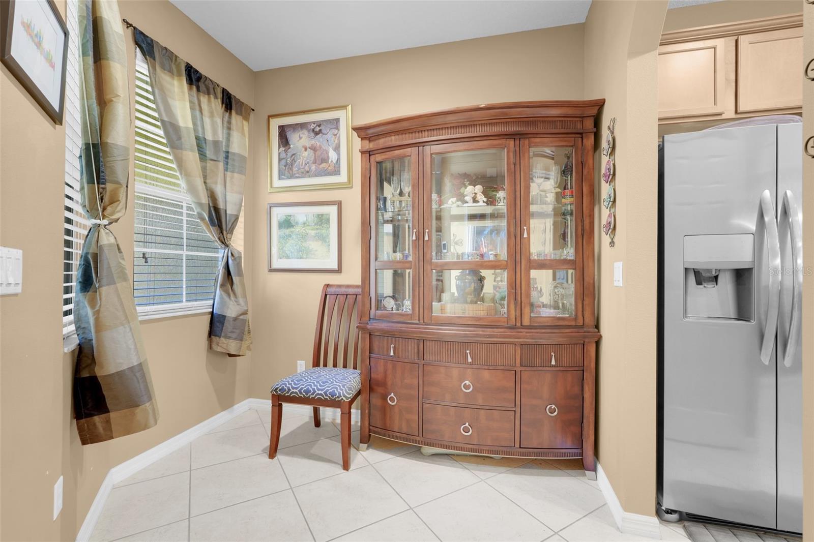 Image 12 of 30 For 2833 Shady Willow Lane