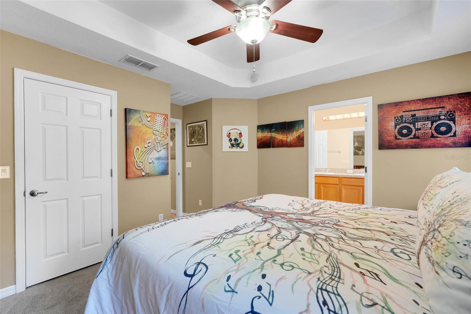 Image 15 of 30 For 2833 Shady Willow Lane