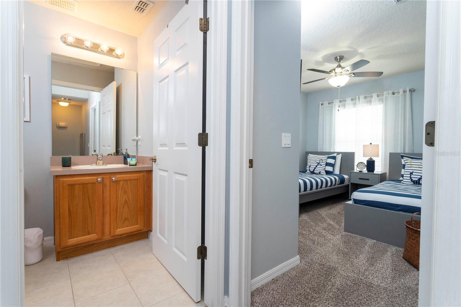 Image 27 of 54 For 3006 Yellow Lantana Lane