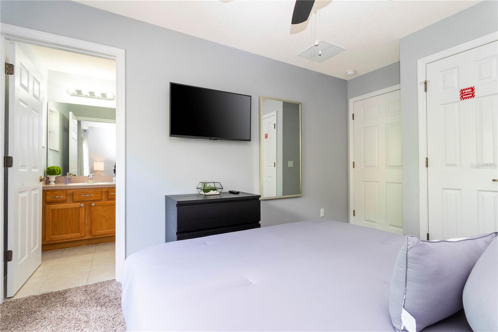 Image 33 of 54 For 3006 Yellow Lantana Lane