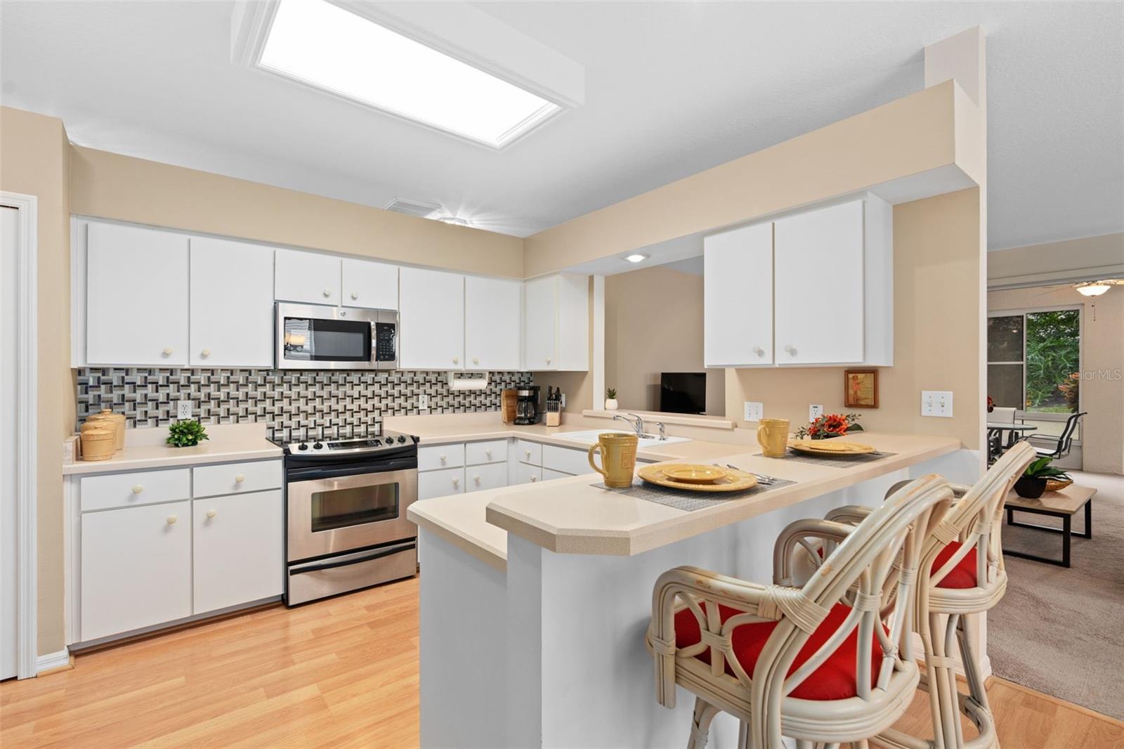 Image 16 of 43 For 321 Fernhill Drive