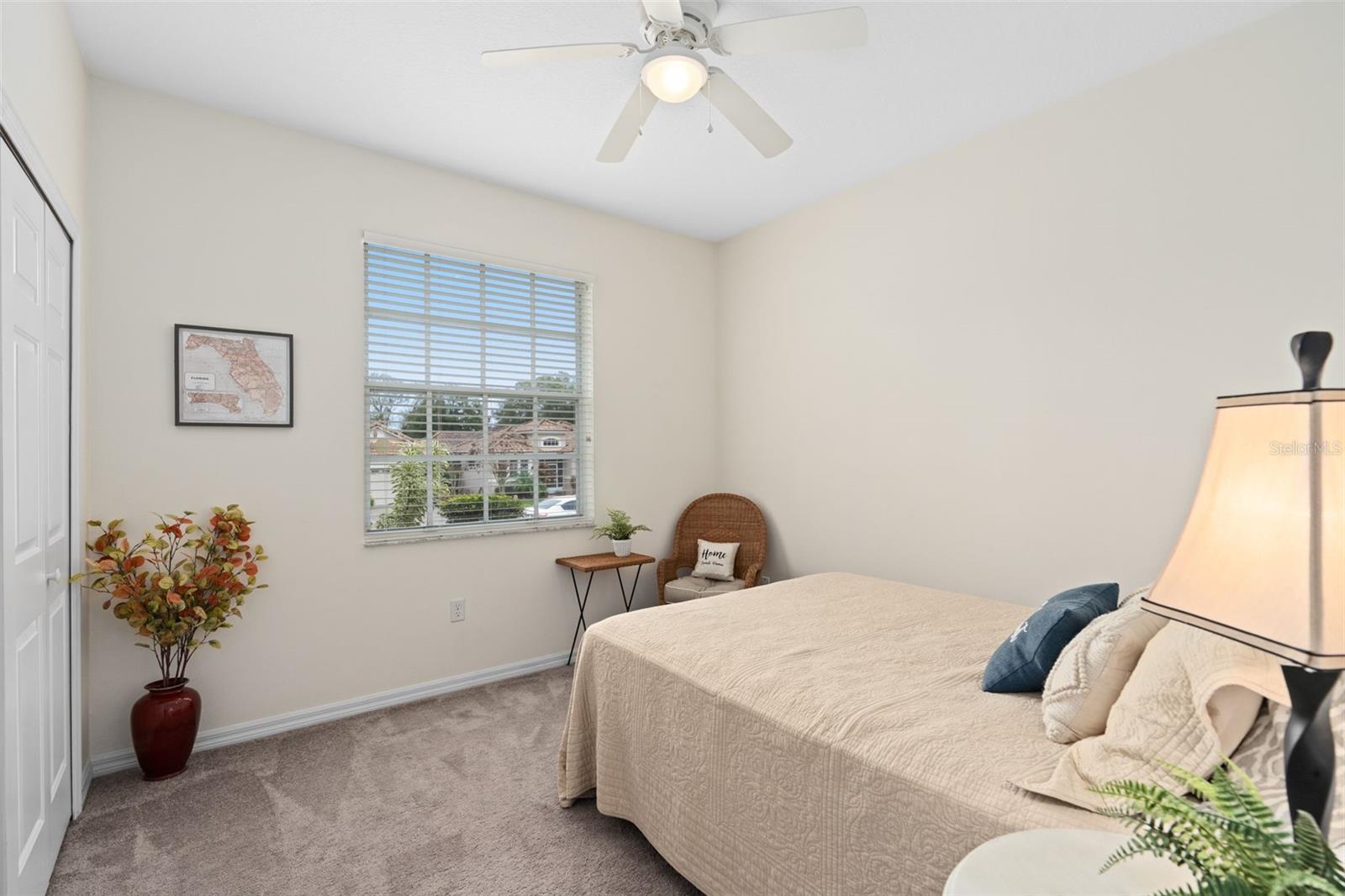 Image 8 of 43 For 321 Fernhill Drive